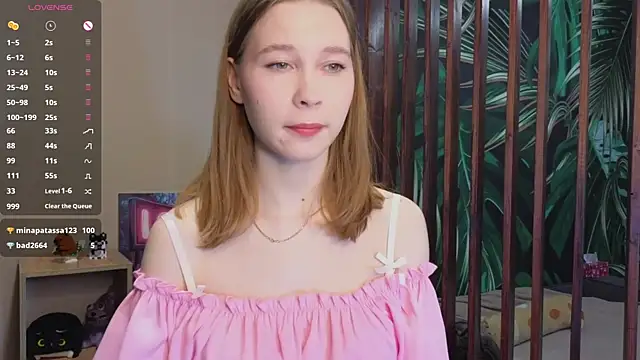 vickky shy online show from April 4, 6:36 pm