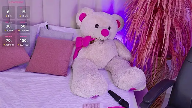 Liza brown online show from March 10, 6:45 pm