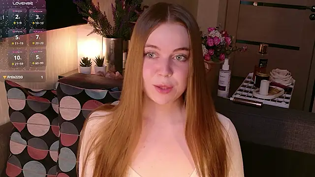 bratwifelina online show from March 20, 10:05 am