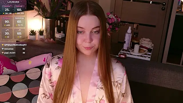 bratwifelina online show from March 19, 7:58 pm