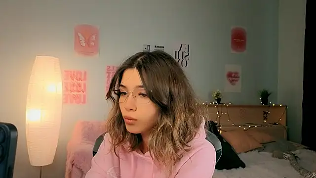 dinnerwithflowers online show from April 13, 1:15 pm