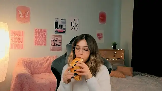 dinnerwithflowers online show from March 3, 1:07 pm