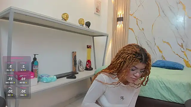 Zoey Taylor07 online show from May 30, 12:44 pm