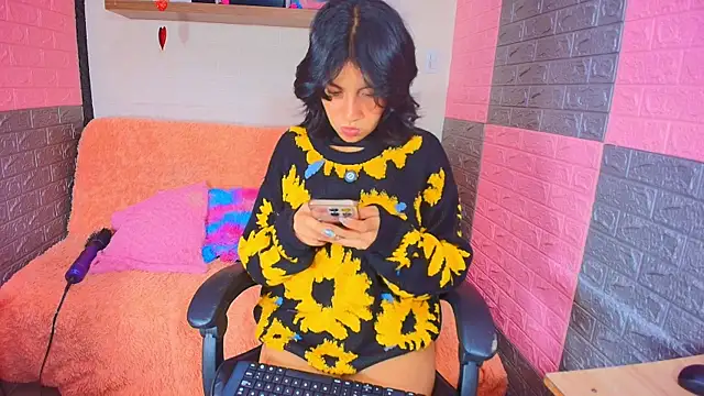 hotcakes uwu online show from May 14, 1:13 am