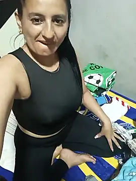 Luna seductora12 online show from February 8, 8:28 pm