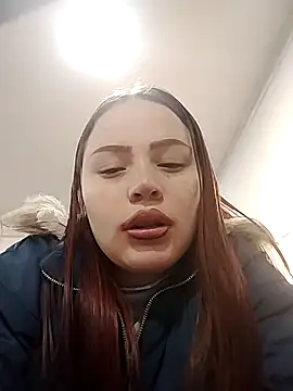 Crystaa12 online show from February 17, 12:02 pm