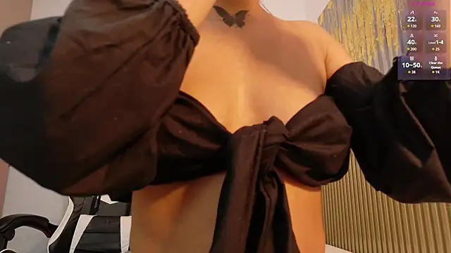 Scarlet Vixen  online show from February 19, 12:13 pm