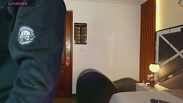 Ambarross  online show from May 2, 12:54 pm