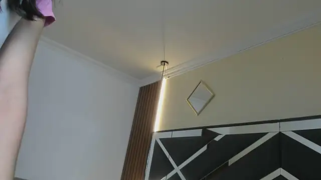 Snapshot of Ambarross_ chatting on March 3, 12:34 pm Ambarross online show from March 3, 12:34 pm