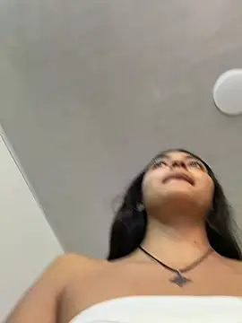 Snapshot of _tina_9 chatting on July 19, 4:26 pm tina 9 online show from July 19, 4:26 pm