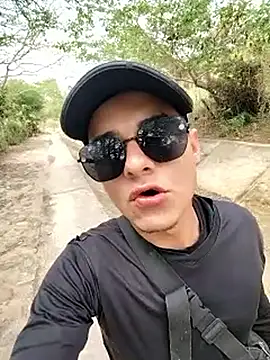 attractive-sexx online show from February 26, 3:23 pm