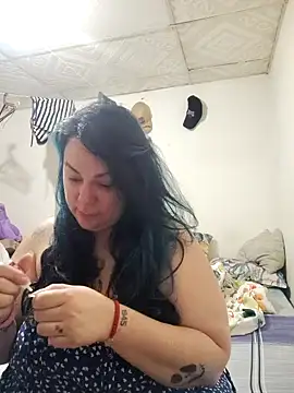 candydust online show from February 13, 2:55 am