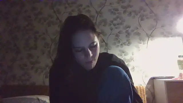 NyraLuna online show from March 22, 9:27 pm