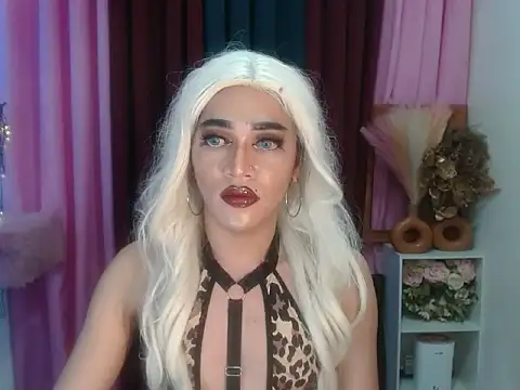 Snapshot of Kendalllust chatting on January 14, 6:11 pm Kendalllust online show from January 14, 6:11 pm