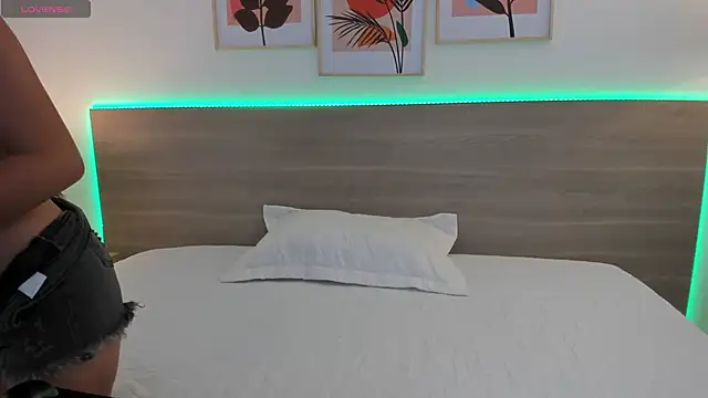  Caamilaa  online show from February 24, 5:58 pm