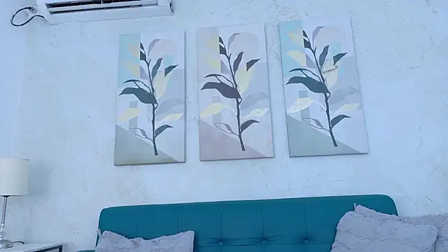 sofia laverde online show from March 26, 7:23 pm