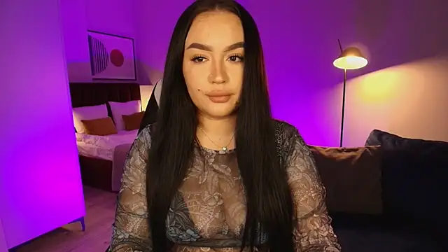 tinafox  online show from February 18, 8:22 am