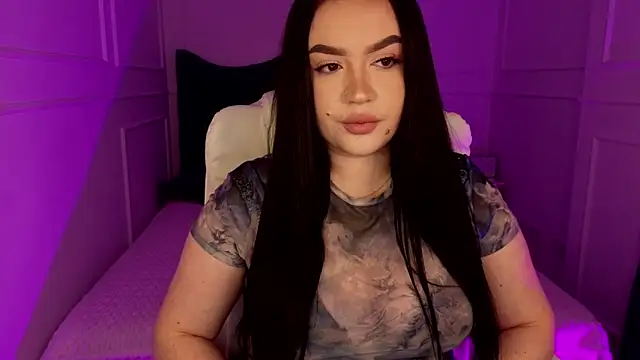 tinafox  online show from March 6, 8:09 am