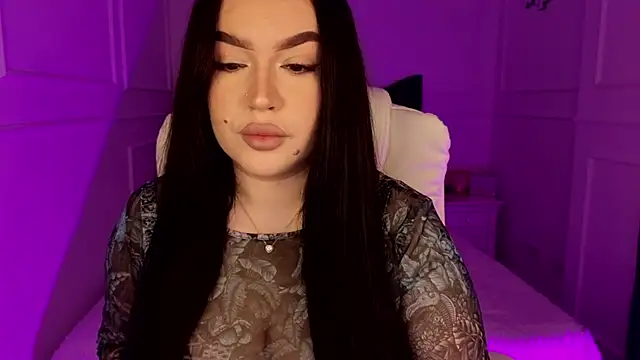 tinafox  online show from March 13, 8:08 am