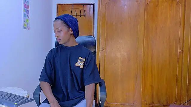 samirths boy  online show from March 31, 7:05 pm