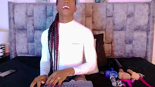 samirths boy  online show from February 26, 5:57 pm