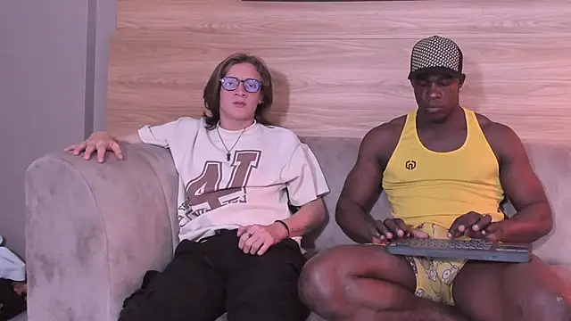 friendslymens online show from March 28, 2:18 pm