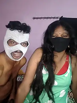 Snapshot of hotcopuleandsweet chatting on April 10, 5:09 pm hotcopuleandsweet online show from April 10, 5:09 pm