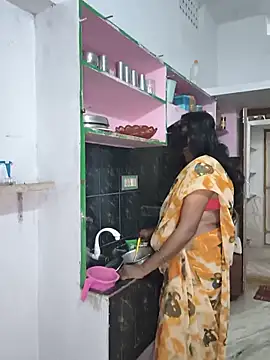 hotcopuleandsweet online show from June 5, 5:12 am