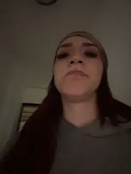 elodie rouge online show from March 14, 11:55 pm