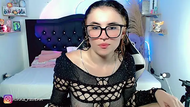 AriaDark online show from April 12, 9:07 pm