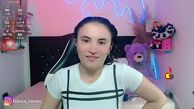 AriaDark online show from June 13, 9:02 pm