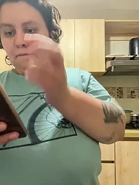 RavenEllieUniverse online show from February 20, 2:41 am