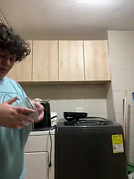 RavenEllieUniverse online show from February 12, 9:58 pm