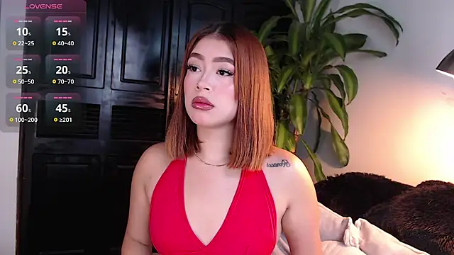 Mia Volkova  online show from July 4, 2:54 pm