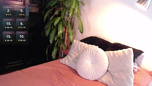 Snapshot of Mia_Volkova_ chatting on May 13, 3:08 pm Mia Volkova online show from May 13, 3:08 pm