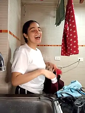 VanessaDoofenshmirtz online show from March 28, 12:00 am