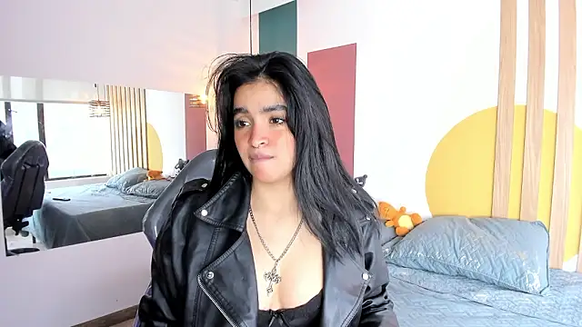 VanessaDoofenshmirtz online show from February 6, 12:56 pm