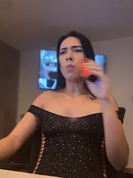 Aliison1  online show from February 16, 2:10 am