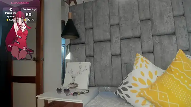JenniQ69 online show from June 18, 7:30 pm