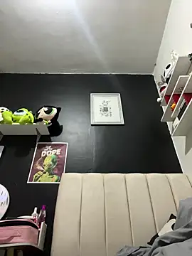 CarolinaRaven online show from February 26, 4:45 am