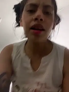 CarolinaRaven online show from May 13, 3:57 am