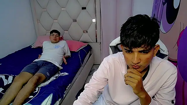 Maxwell boys online show from February 11, 3:39 am