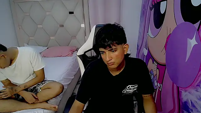 Maxwell boys online show from February 7, 3:47 am