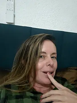 sapequinhaahmister online show from May 19, 10:06 pm
