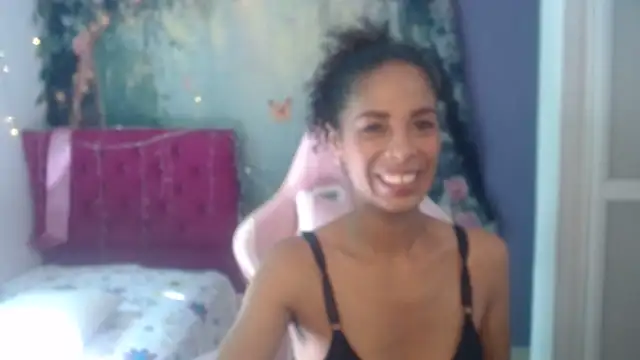 Snapshot of rosa_skinny chatting on June 30, 7:25 pm rosa skinny online show from June 30, 7:25 pm