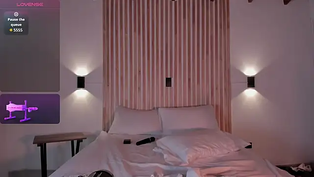 pamelamendez 1 online show from April 8, 1:51 am