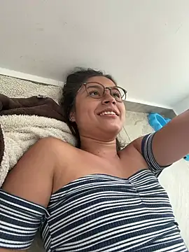 ivette swan online show from June 26, 9:53 pm