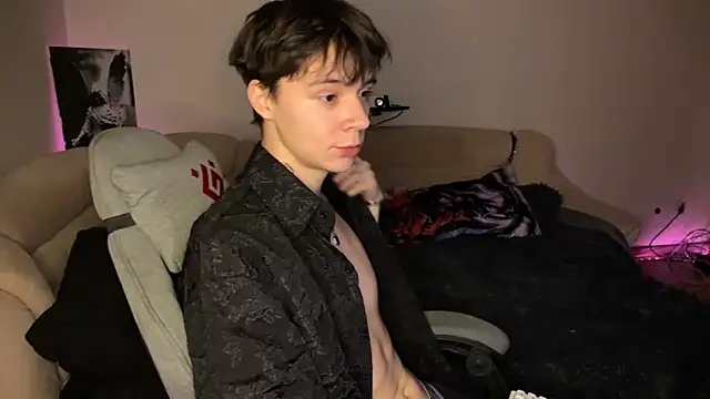 VanthonyV online show from January 16, 4:49 am