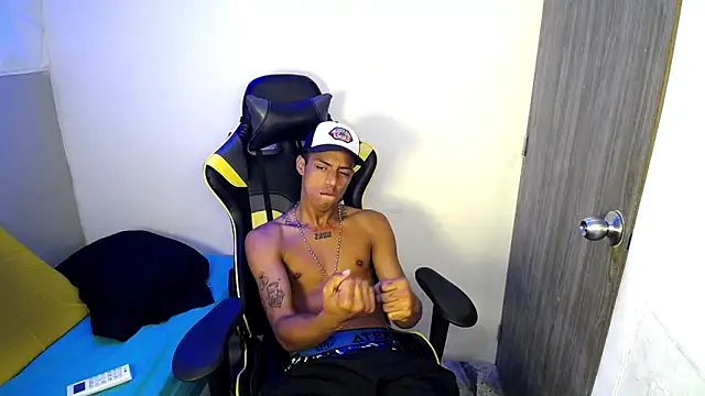 Nando colll online show from January 16, 1:15 pm