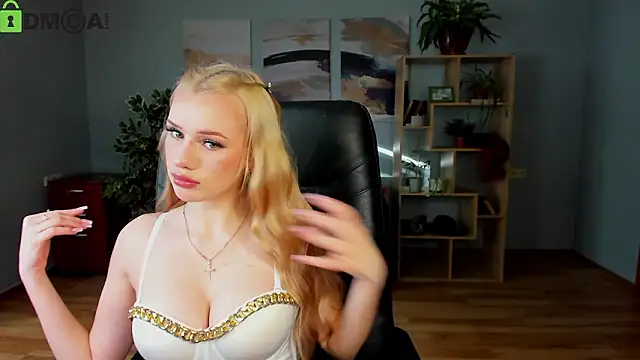 Snapshot of Stacy_Western chatting on February 10, 1:32 pm Stacy Western online show from February 10, 1:32 pm